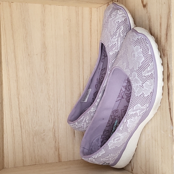 skechers microburst earthy touch